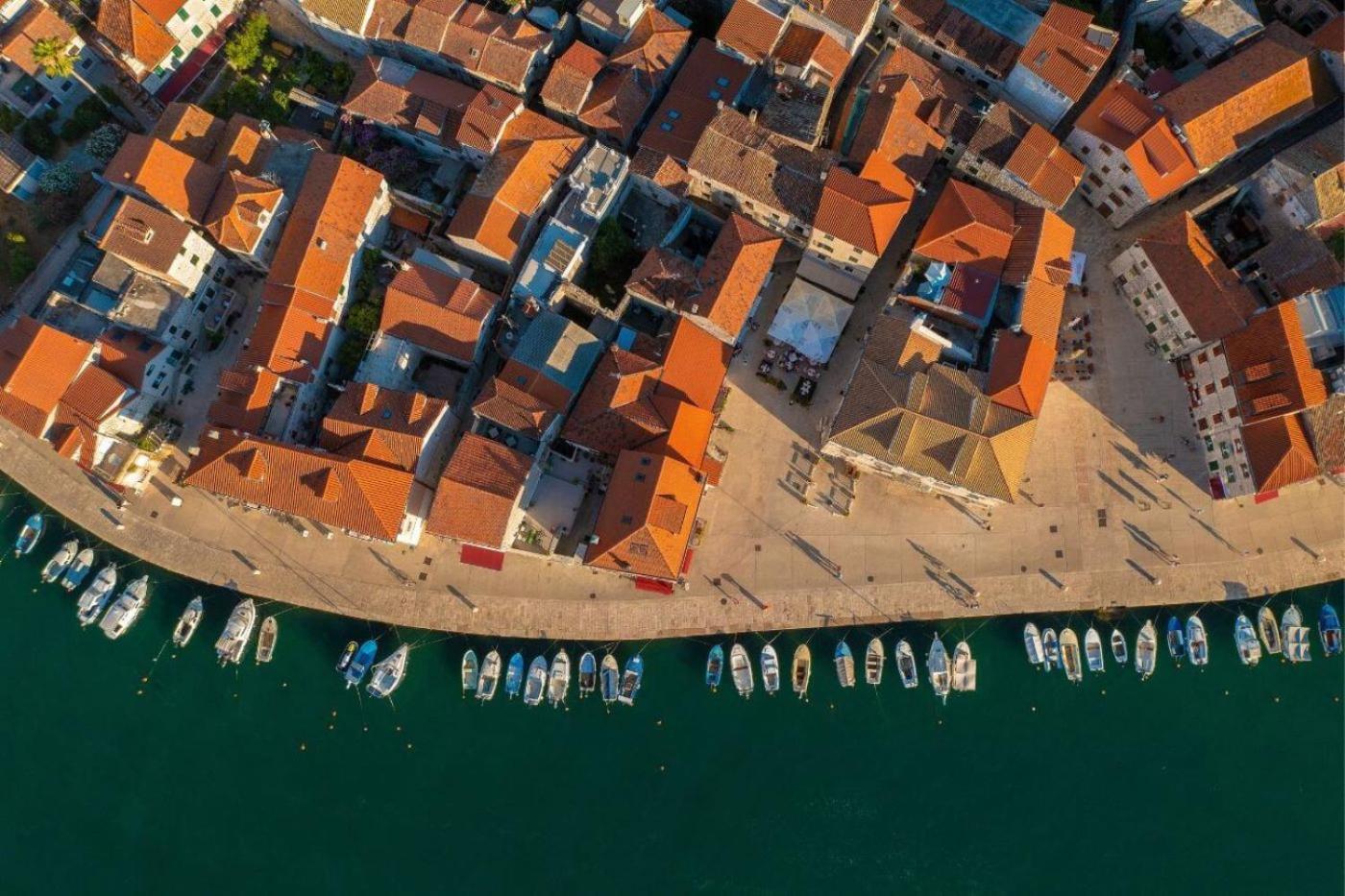 Lili Sunset Apartment Stari Grad  Exterior photo